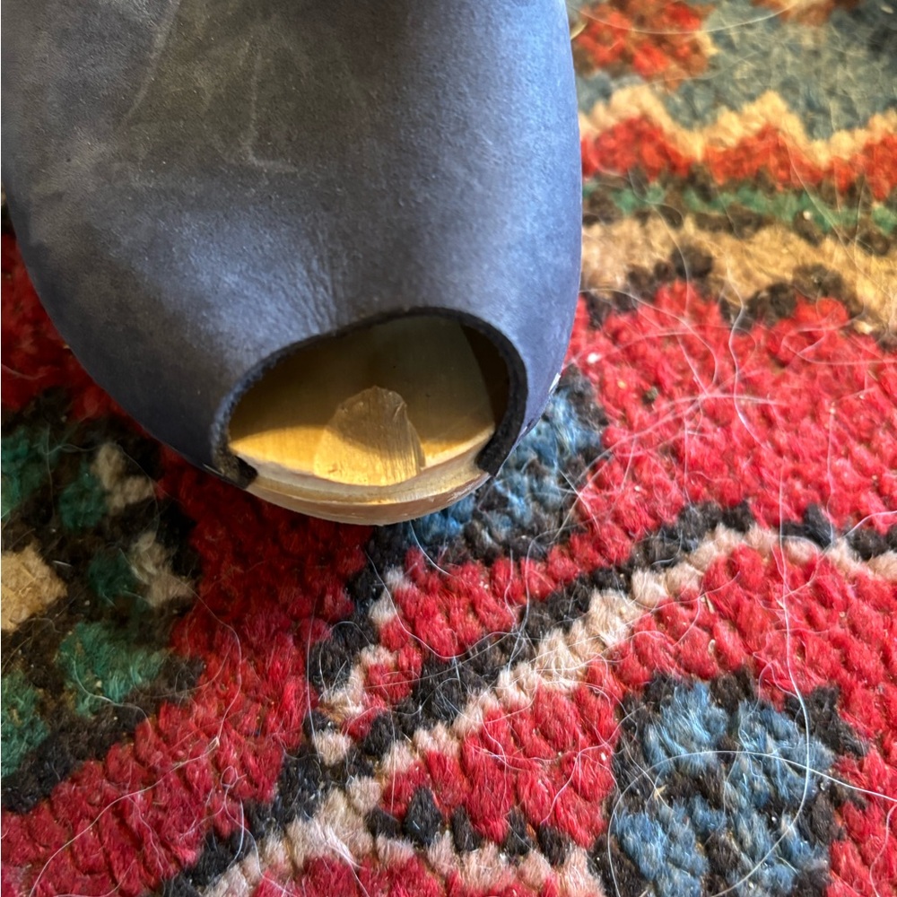 Bryr Clogs - image 2